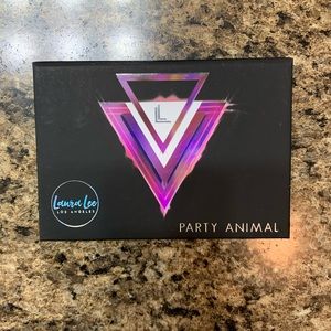 Laura Lee Party Animal Pallet